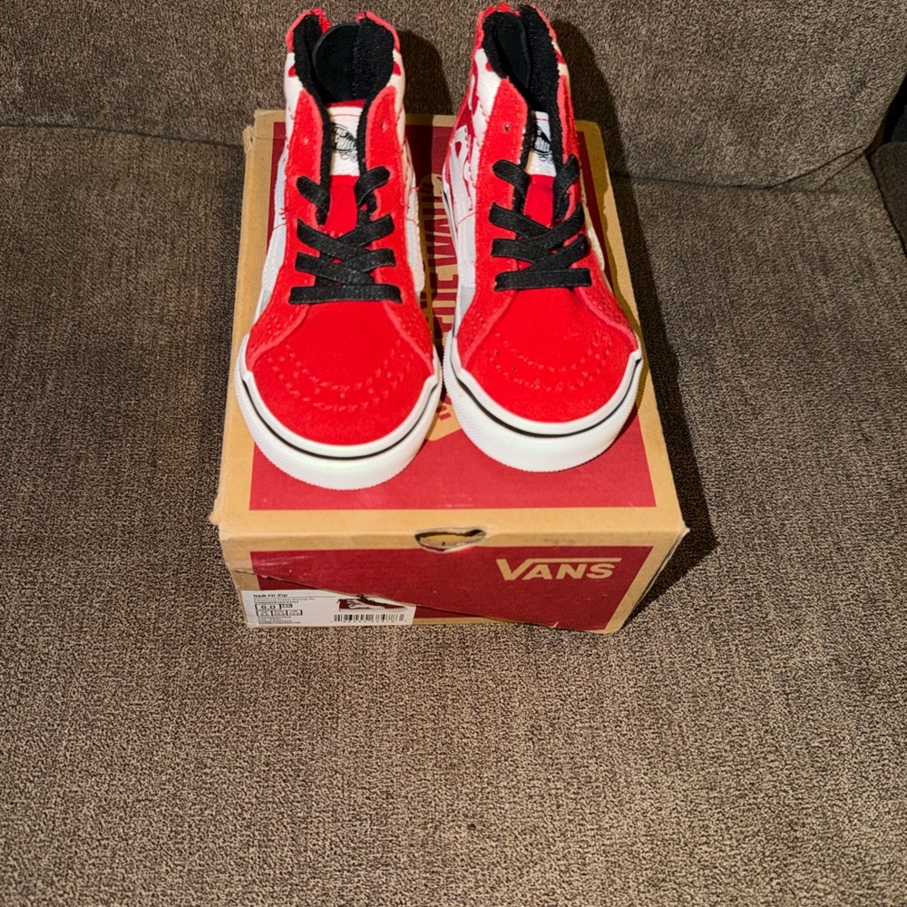 Vans Sk8-Hi Red Black High-Top Sneakers Kids 6 TD